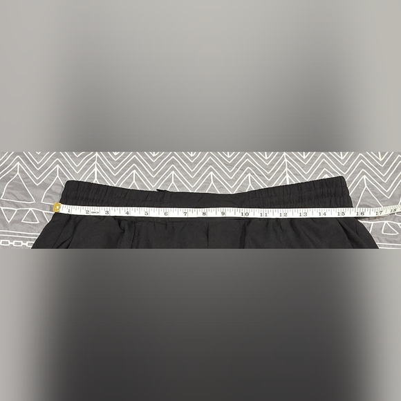 Born Primitive Men's Training Shorts Size Large - Picture 2 of 6